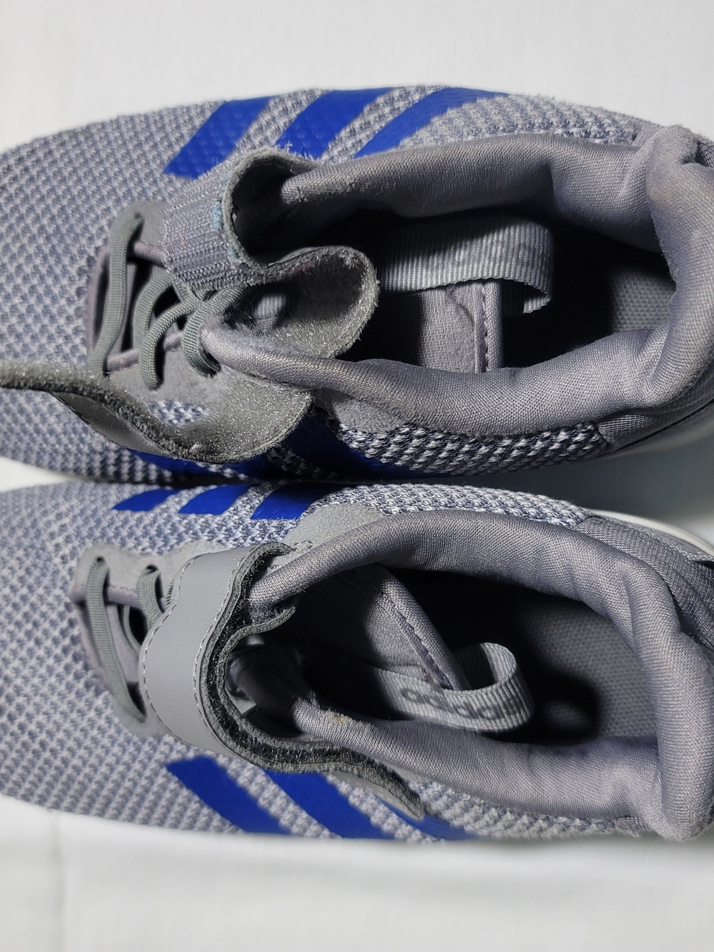 Pre-owned-Adidas Kids Gray and Blue Athletic Sneakers